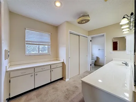 2007 Wedge Court Sun City Center FL 33573