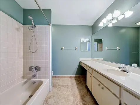 2007 Wedge Court Sun City Center FL 33573