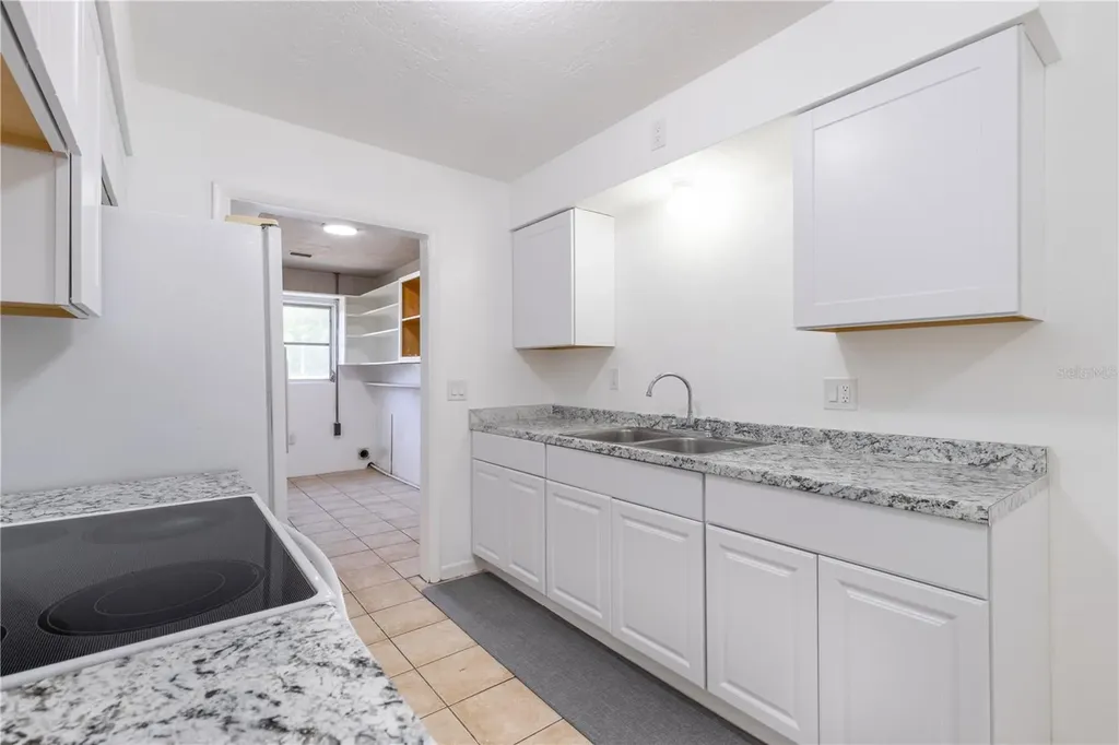 18 N Harrison Street Beverly Hills FL 34465