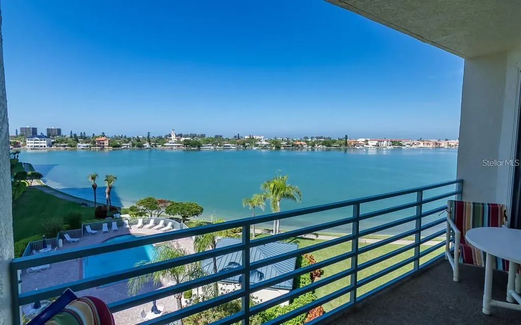 7974 Sailboat Key Boulevard S South Pasadena FL 33707