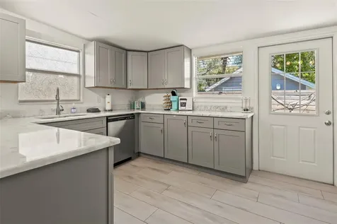 5125 Isabelle Avenue Port Orange FL 32127
