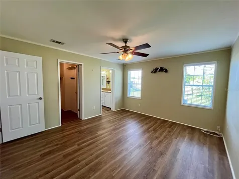 38055 Woodgate Zephyrhills FL 33542