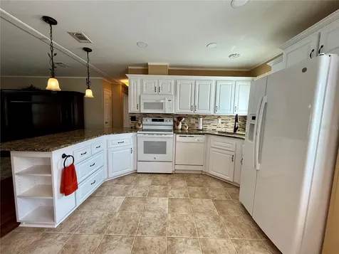 38055 Woodgate Zephyrhills FL 33542