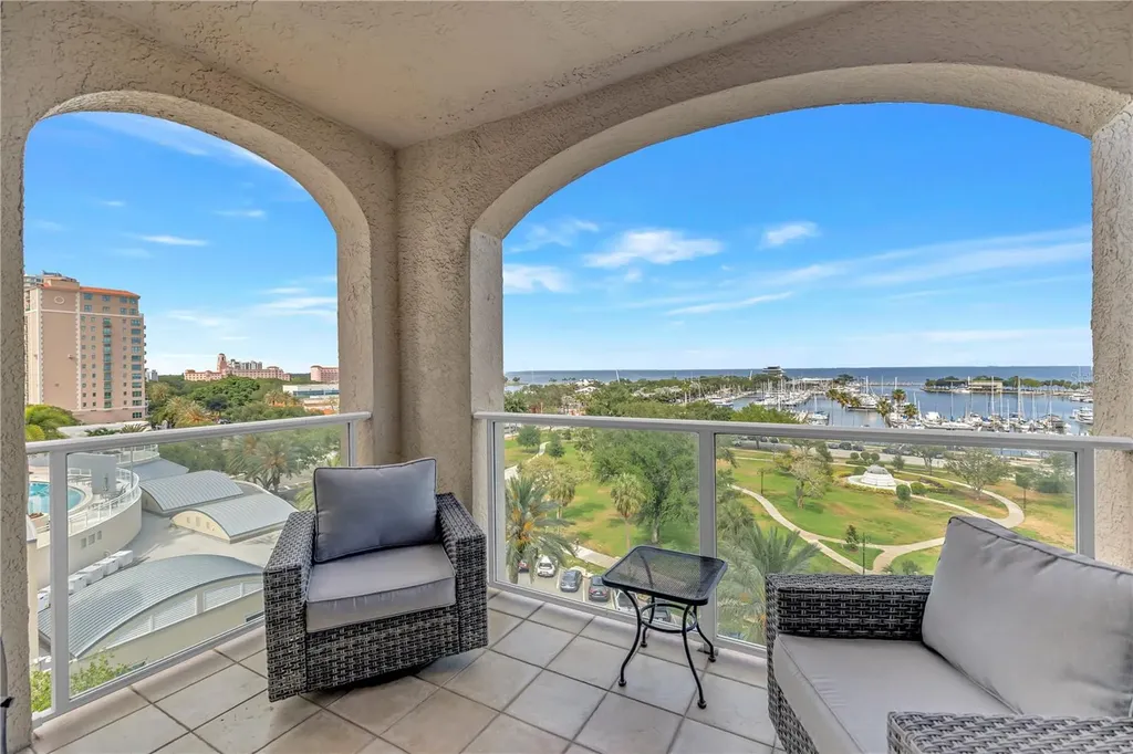 100 Beach Drive NE St Petersburg FL 33701