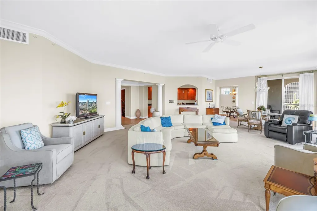 100 Beach Drive NE St Petersburg FL 33701