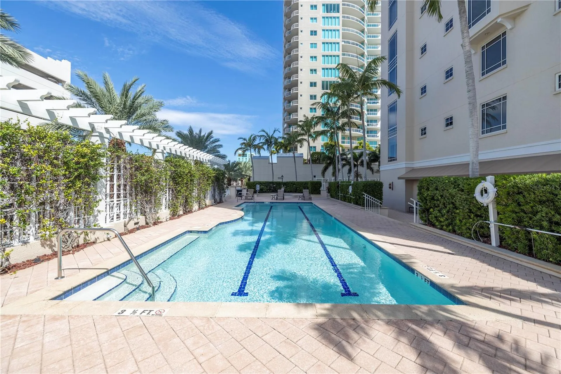 100 Beach Drive NE St Petersburg FL 33701