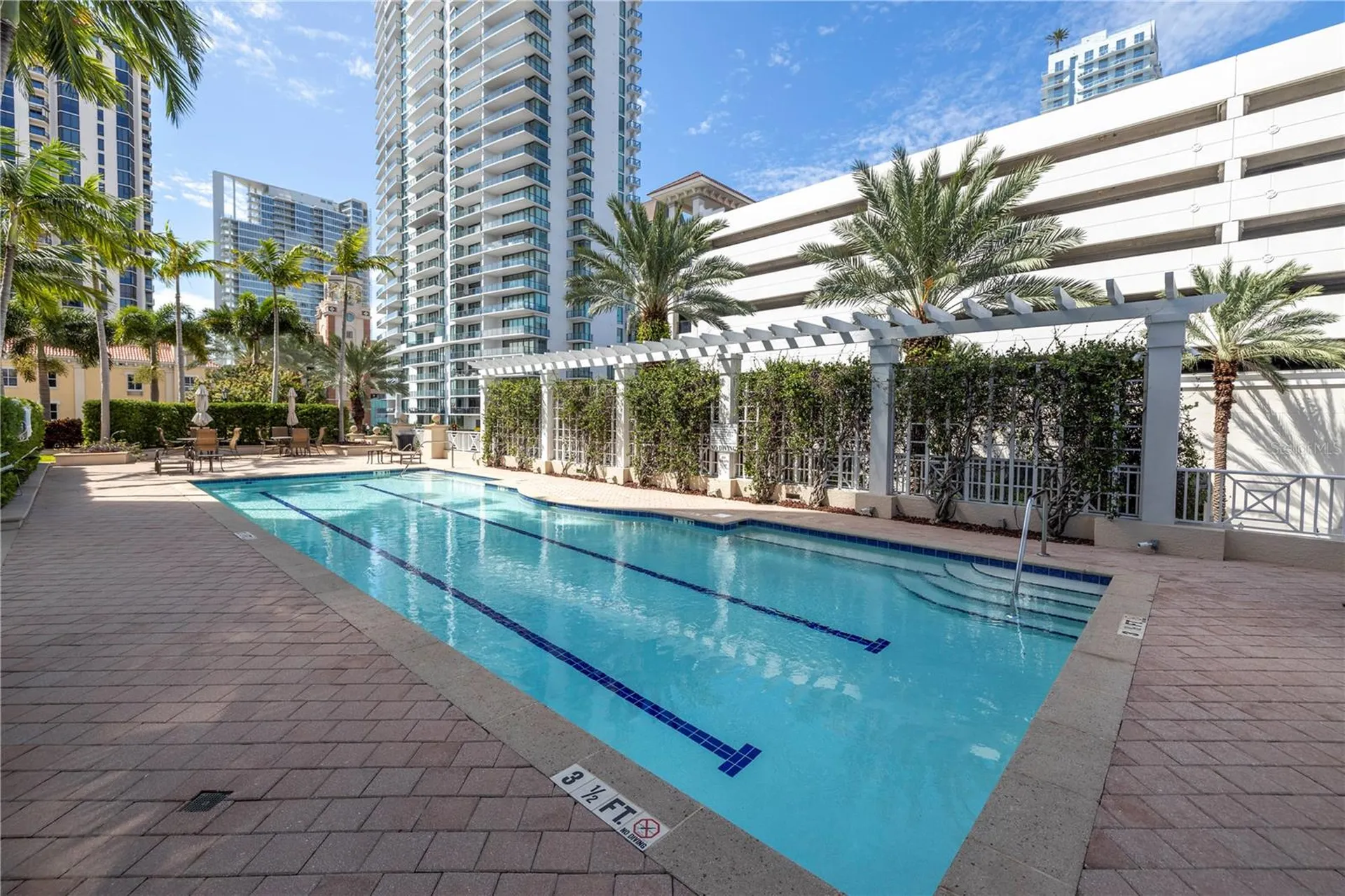 100 Beach Drive NE St Petersburg FL 33701