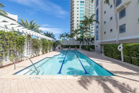 100 Beach Drive NE St Petersburg FL 33701