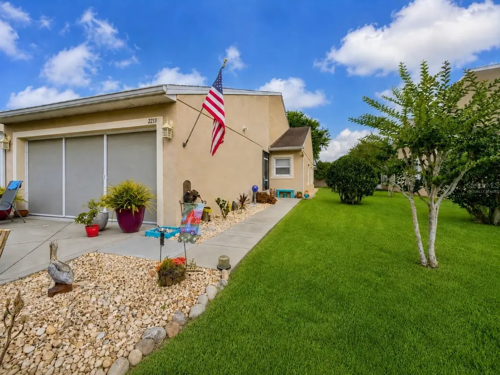 2213 Hawks Cove Circle New Smyrna Beach FL 32168