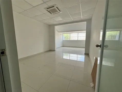 47 Ave Jose De Diego San Juan PR 00908
