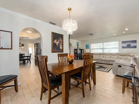 12435 Monarch Circle Seminole FL 33772