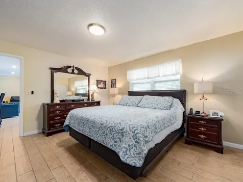 12435 Monarch Circle Seminole FL 33772