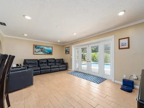 12435 Monarch Circle Seminole FL 33772