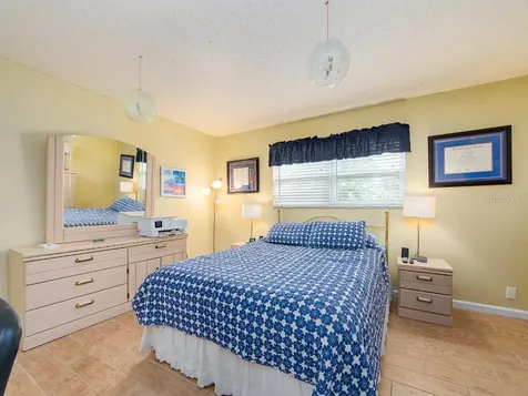 12435 Monarch Circle Seminole FL 33772