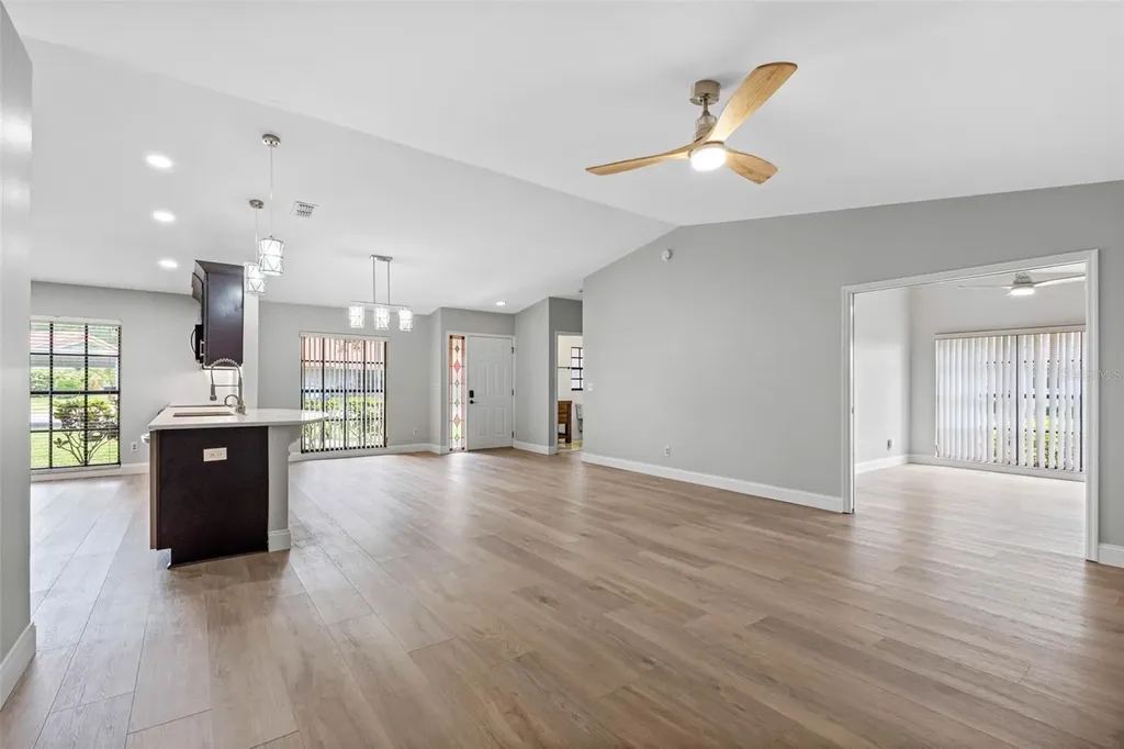 2022 Arbor Lane Clearwater FL 33763