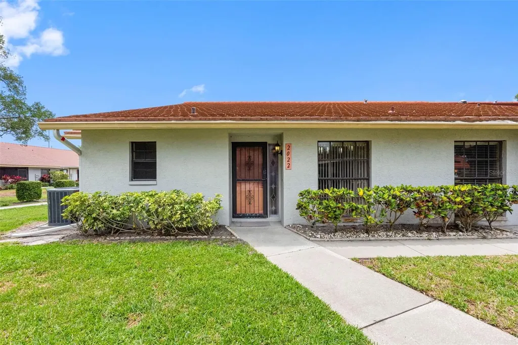 2022 Arbor Lane Clearwater FL 33763