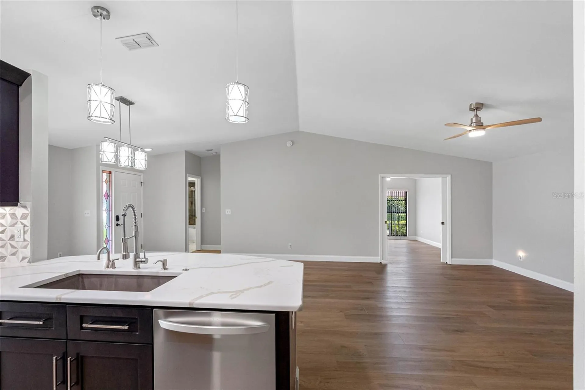 2022 Arbor Lane Clearwater FL 33763