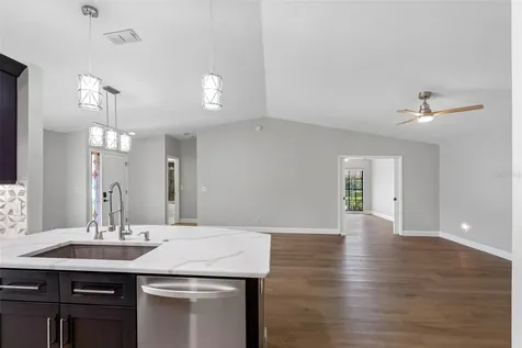2022 Arbor Lane Clearwater FL 33763