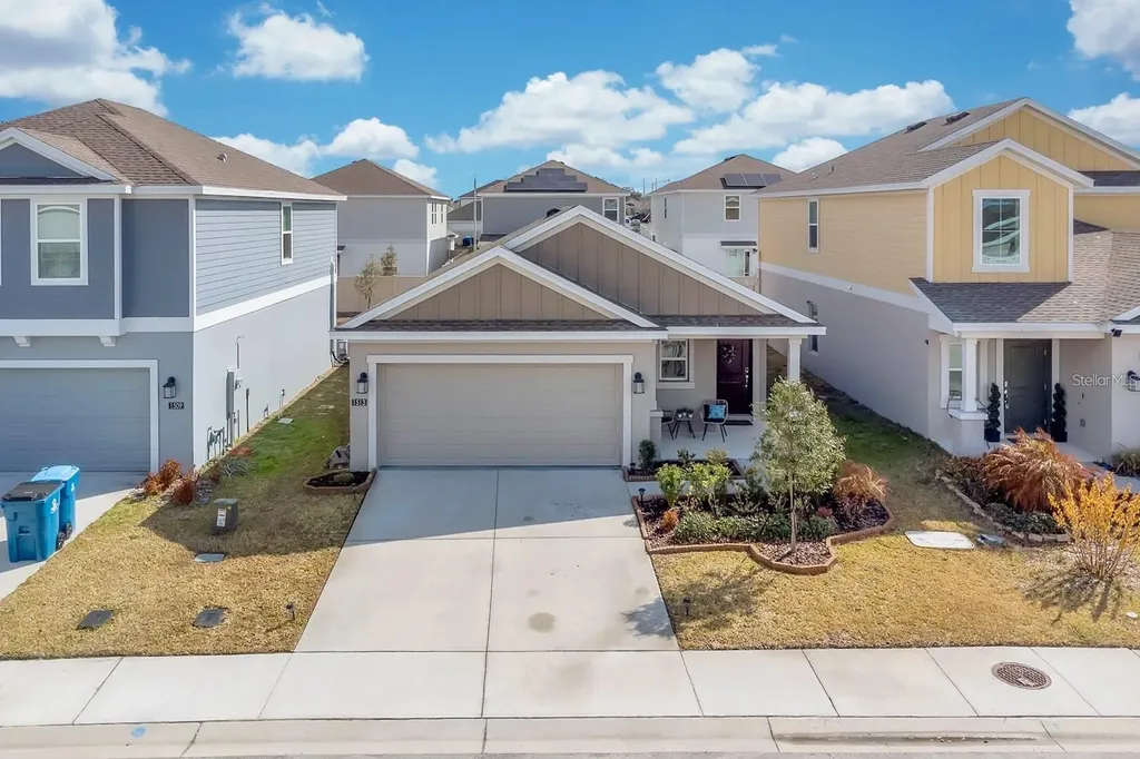 1513 Cumberland Avenue Davenport FL 33837