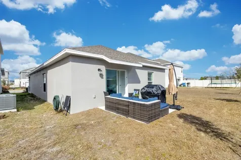 1513 Cumberland Avenue Davenport FL 33837