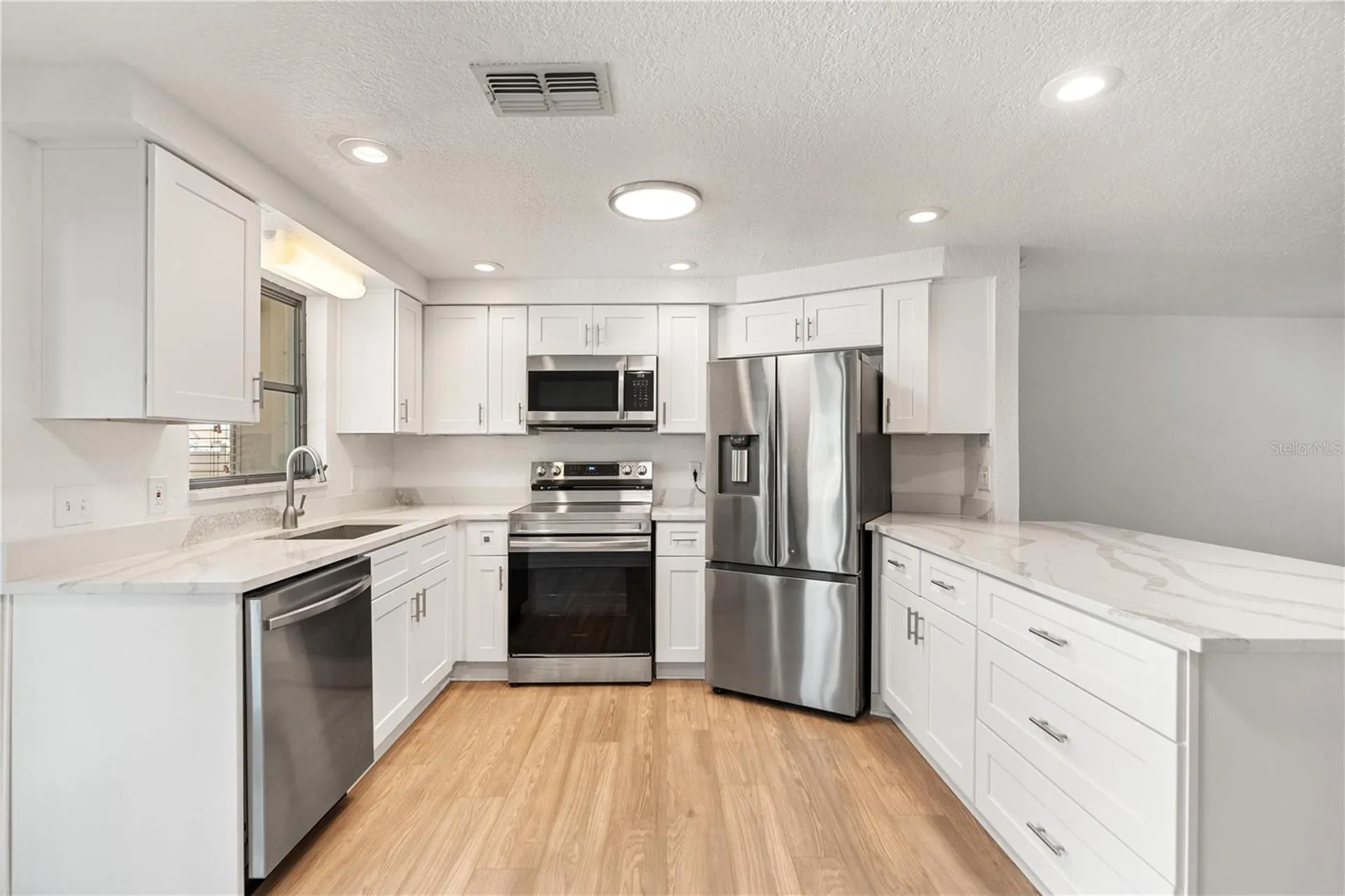 13912 Darlene Avenue Hudson FL 34667