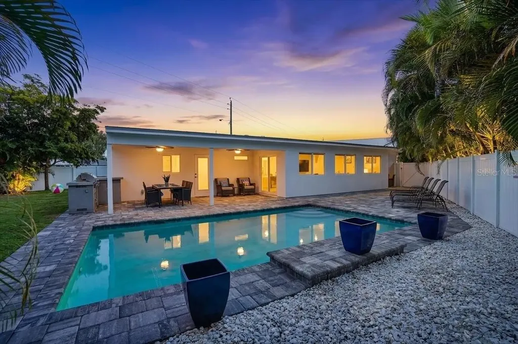 2201 Webber Street Sarasota FL 34239