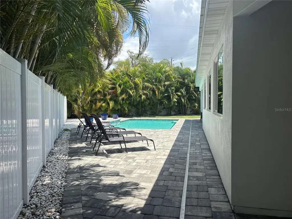 2201 Webber Street Sarasota FL 34239
