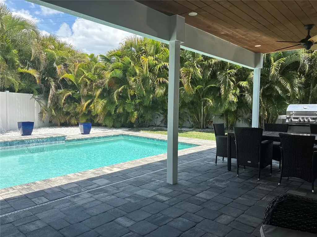 2201 Webber Street Sarasota FL 34239