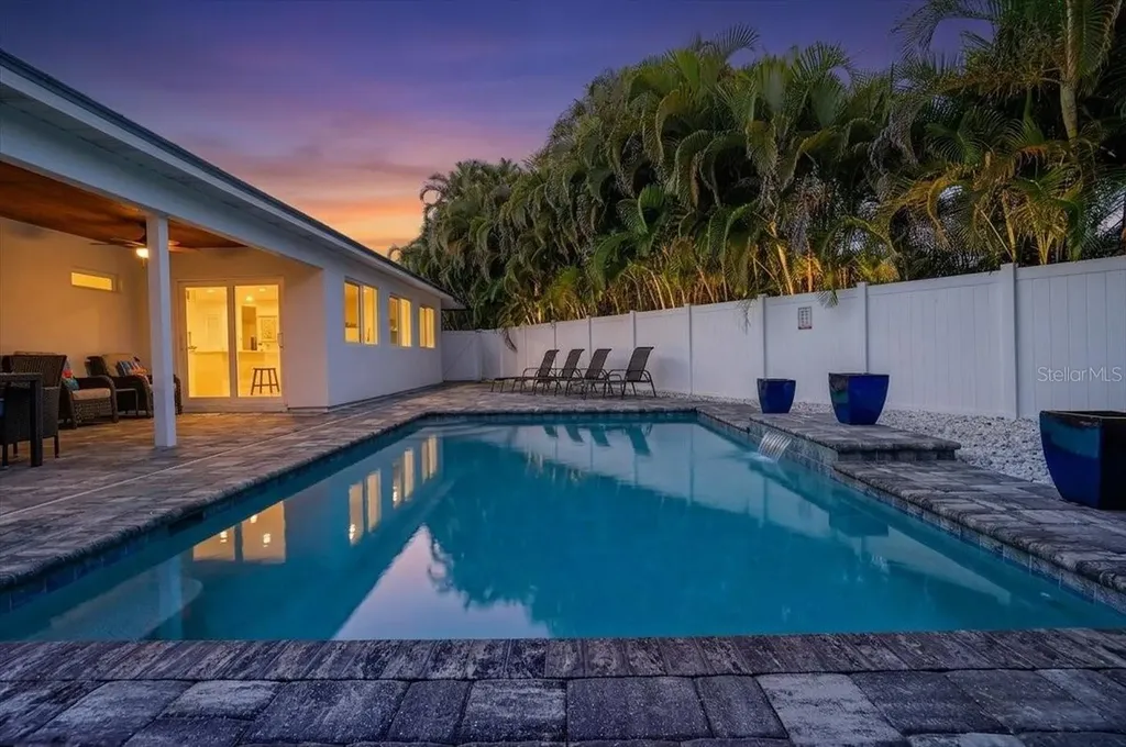 2201 Webber Street Sarasota FL 34239