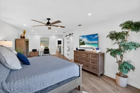 2201 Webber Street Sarasota FL 34239