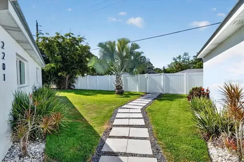 2201 Webber Street Sarasota FL 34239