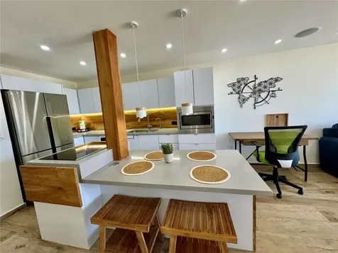 9 Gardenia Street Carolina PR 00979