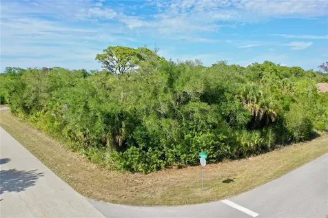 12022 Kirtland Avenue Port Charlotte FL 33953