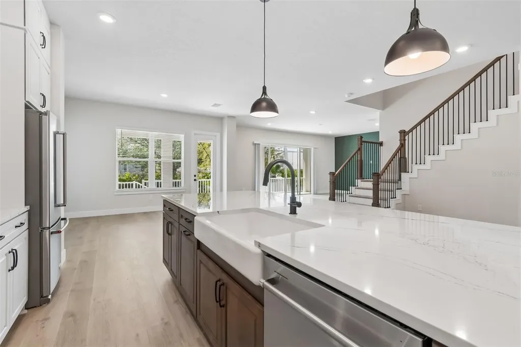 4718 W Kensington Circle Tampa FL 33629