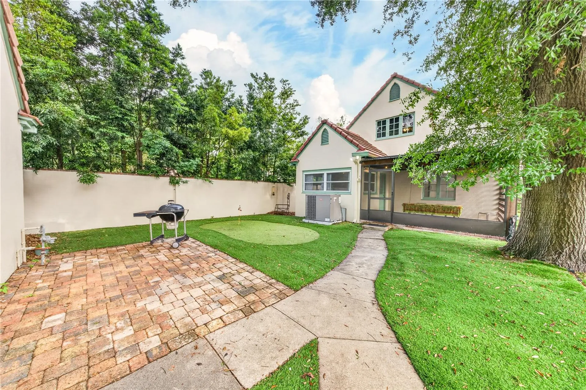 1216 Golden Lane Orlando FL 32804