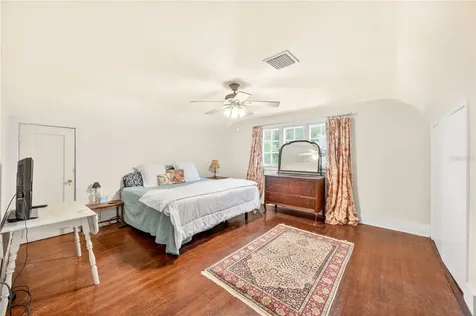 1216 Golden Lane Orlando FL 32804