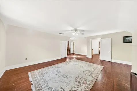1216 Golden Lane Orlando FL 32804