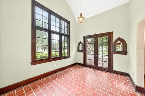 1216 Golden Lane Orlando FL 32804
