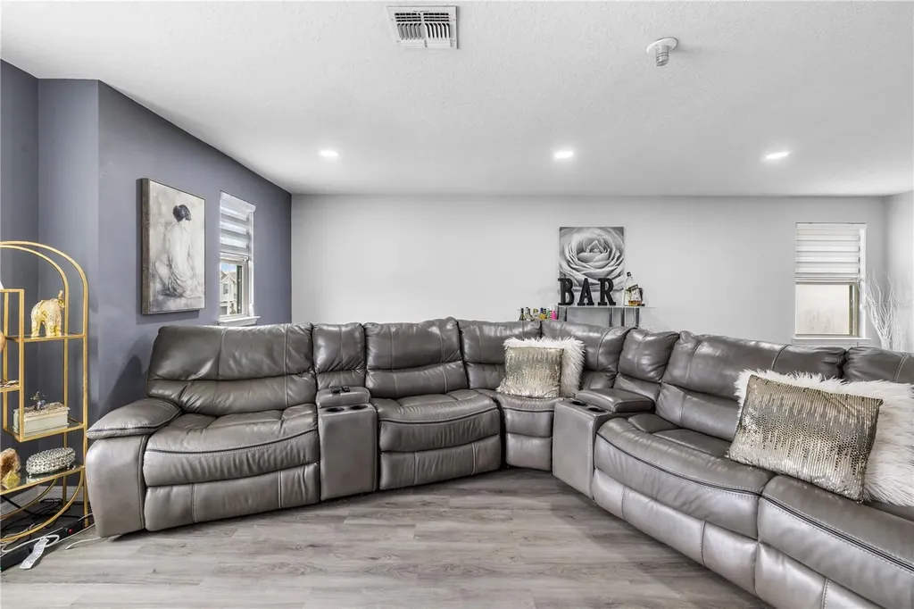 2824 Noble Crow Drive Kissimmee FL 34744