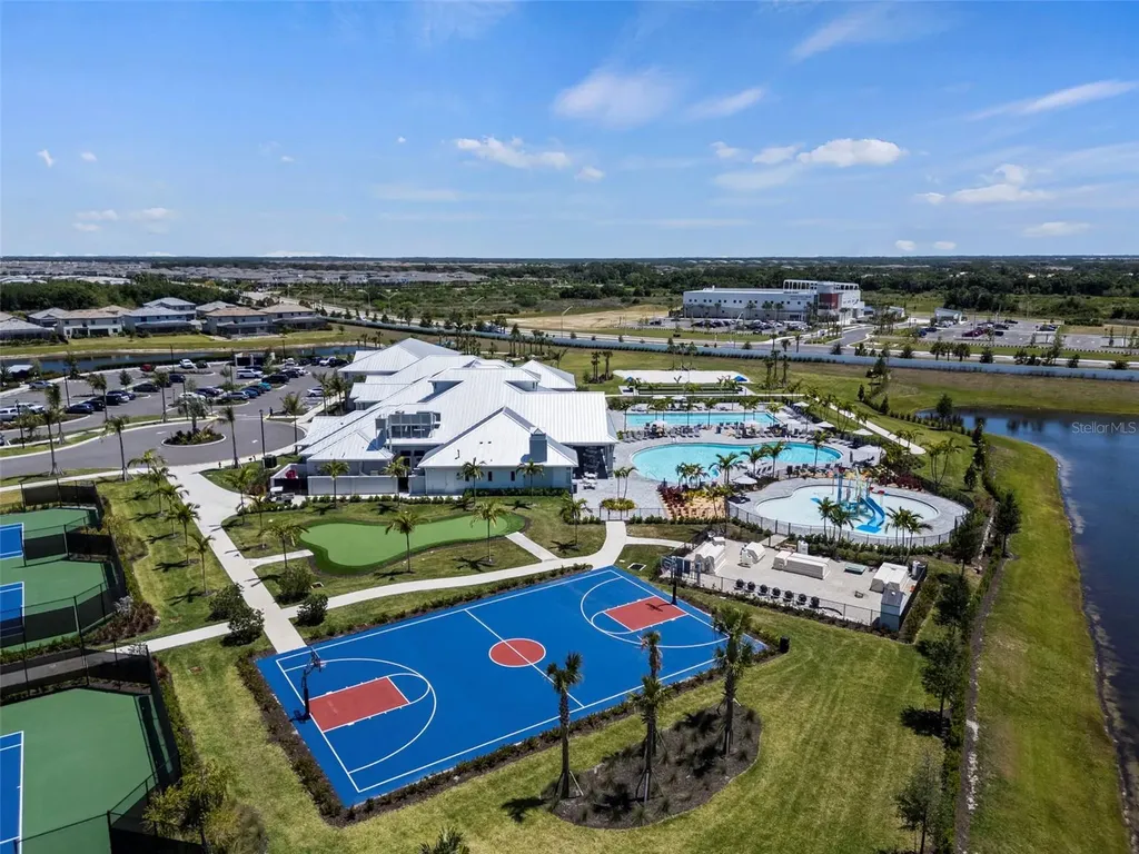 5514 Tidal Breeze Cove Bradenton FL 34211