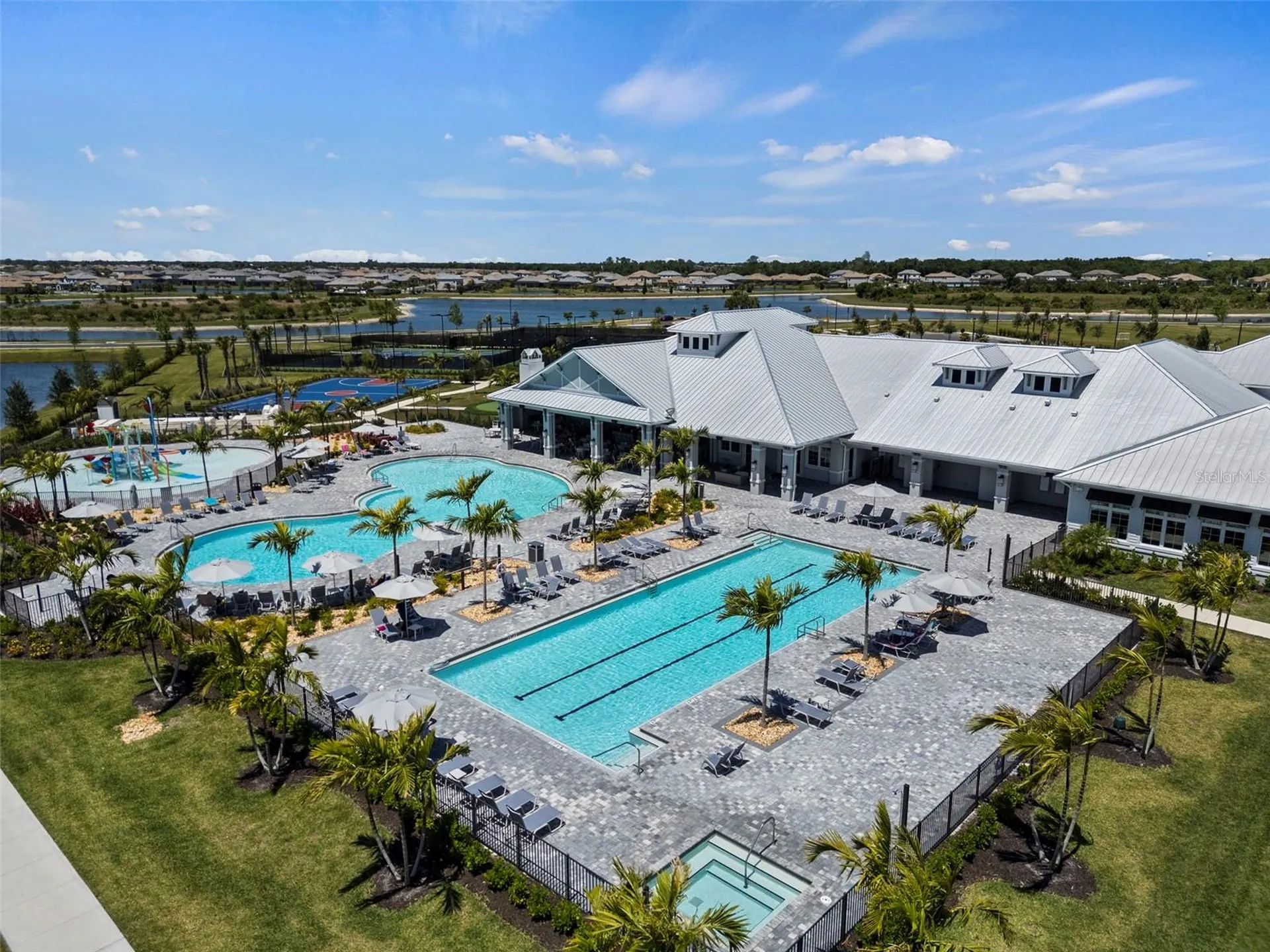 5514 Tidal Breeze Cove Bradenton FL 34211