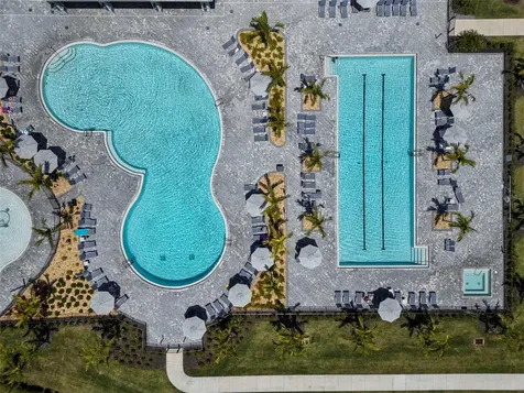 5514 Tidal Breeze Cove Bradenton FL 34211