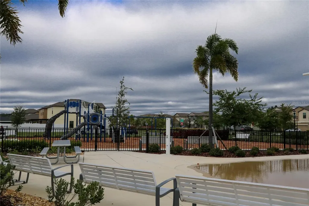 4714 Norman Oak Place Tampa FL 33619