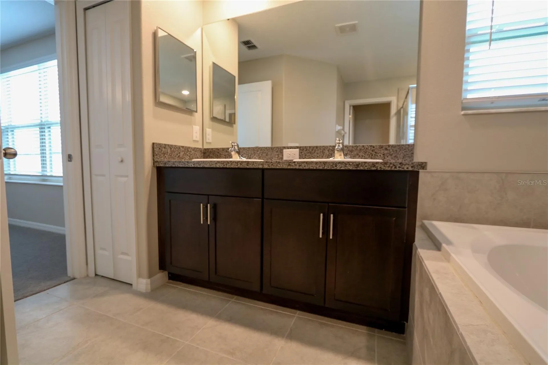 4714 Norman Oak Place Tampa FL 33619