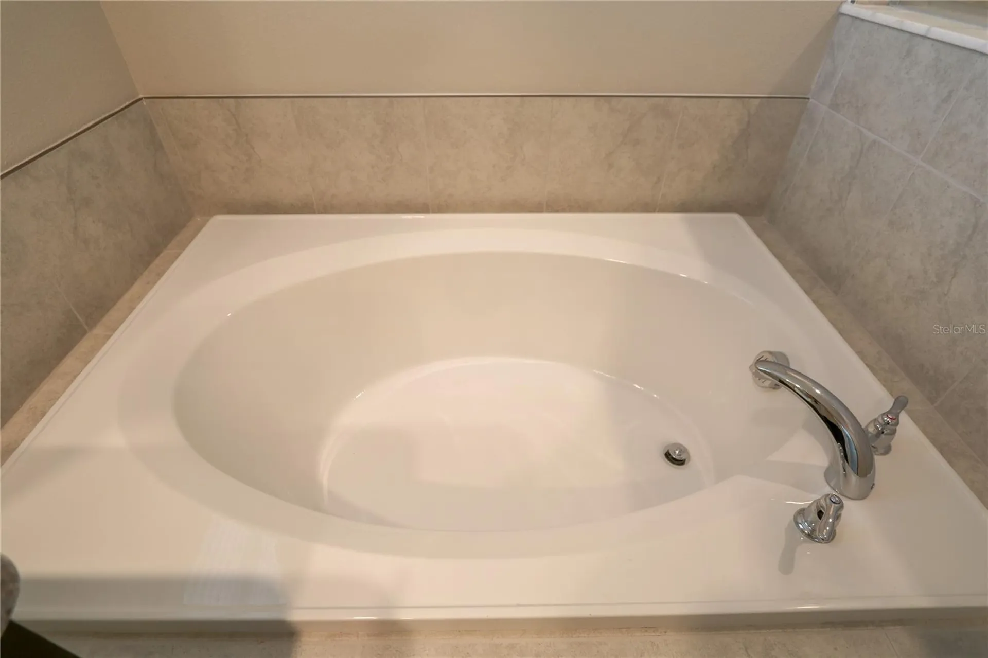 4714 Norman Oak Place Tampa FL 33619