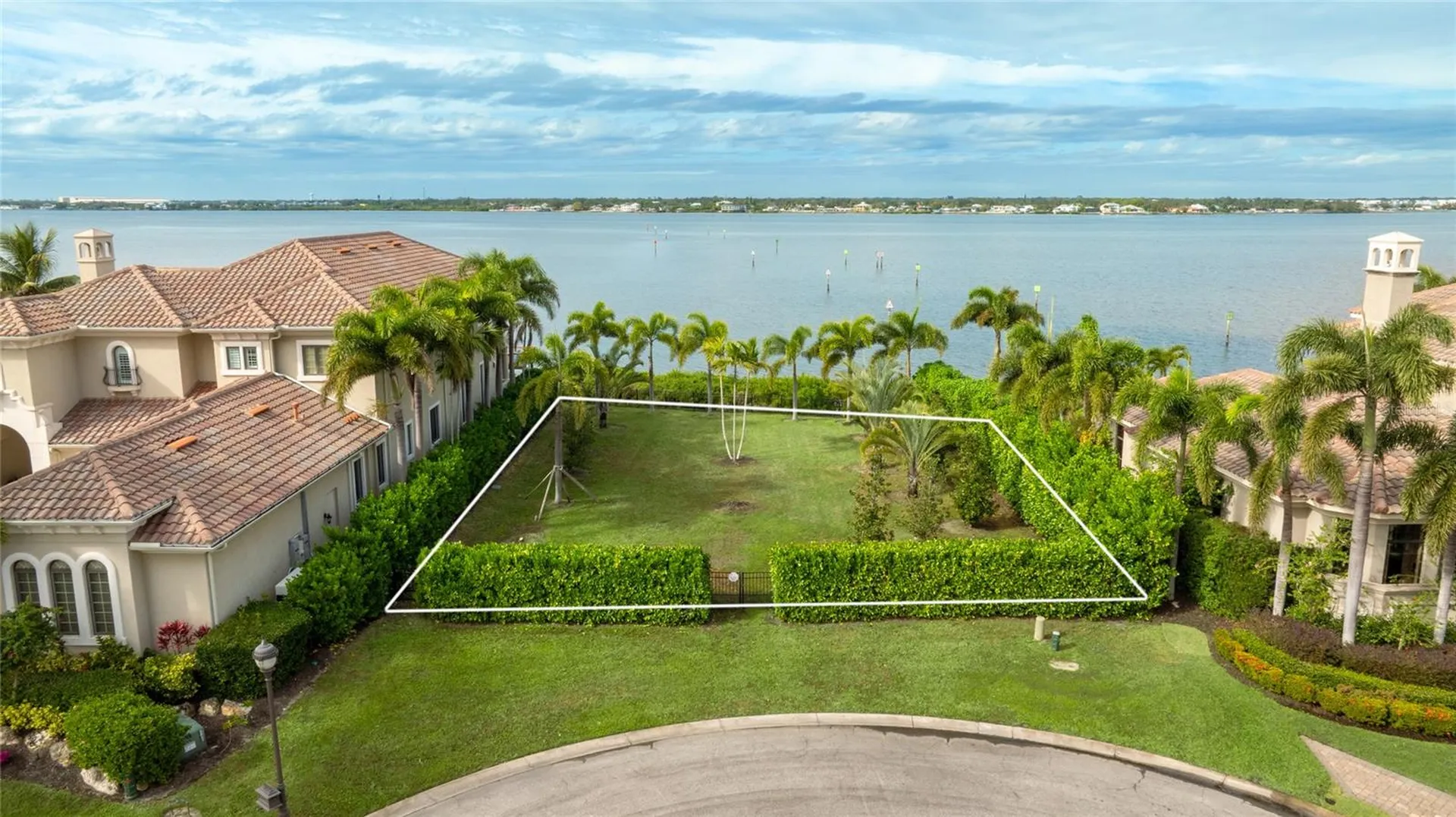 4223 Hawk Island Drive Bradenton FL 34208