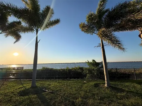 4223 Hawk Island Drive Bradenton FL 34208