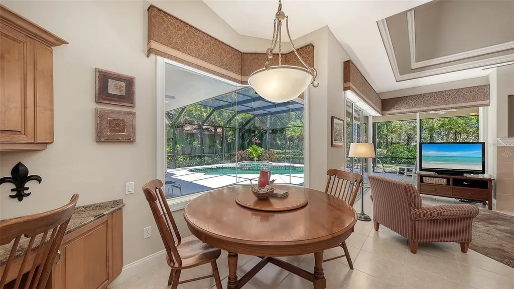 7507 Abbey Glen Bradenton FL 34202