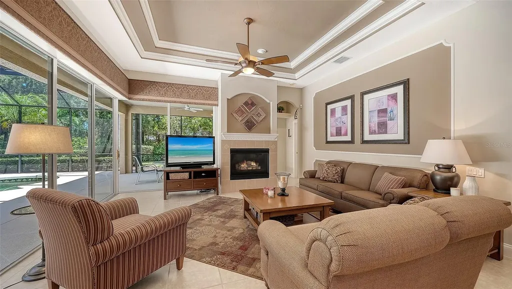7507 Abbey Glen Bradenton FL 34202