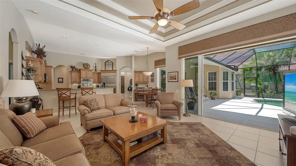 7507 Abbey Glen Bradenton FL 34202
